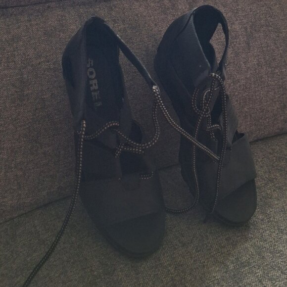 Wedge Sandals - Picture 3 of 5